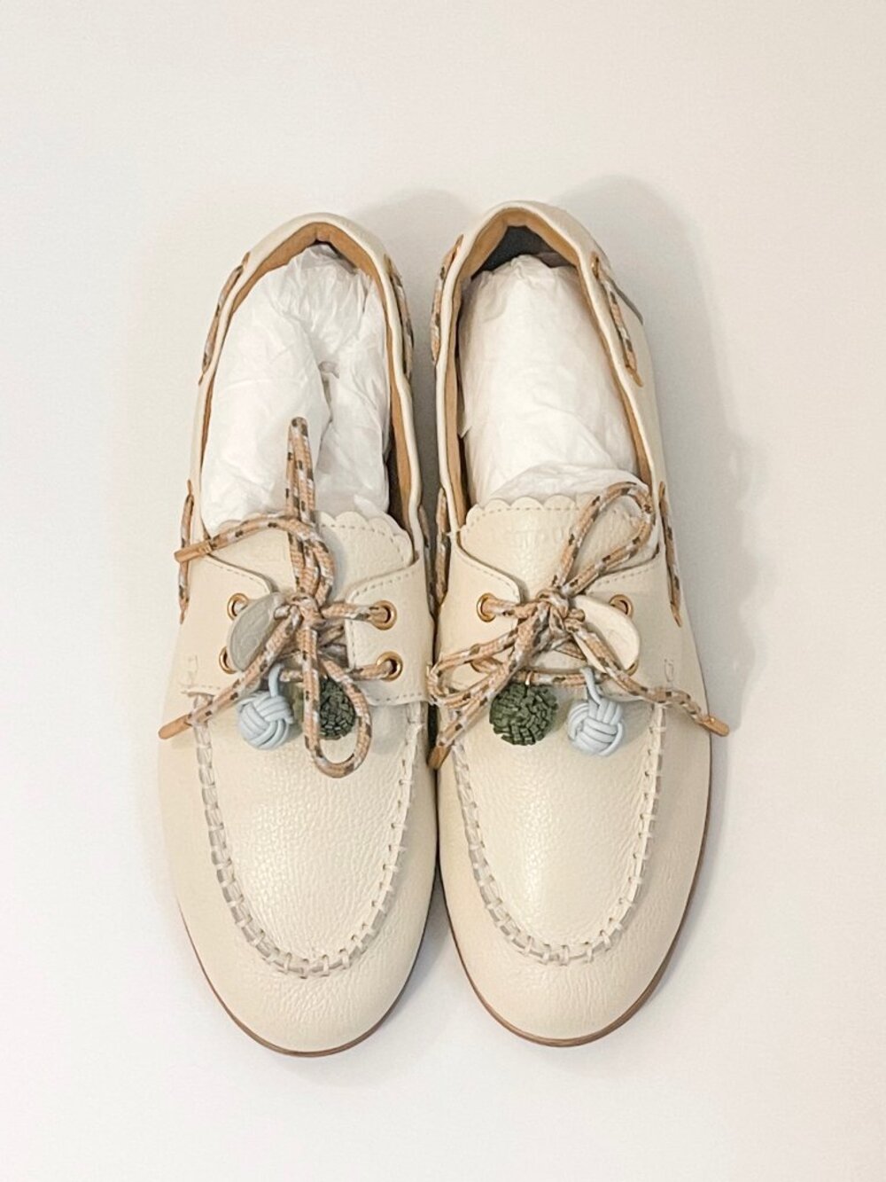 NEW-Cyprus Boat Shoe In Ivory Leather Size 10
